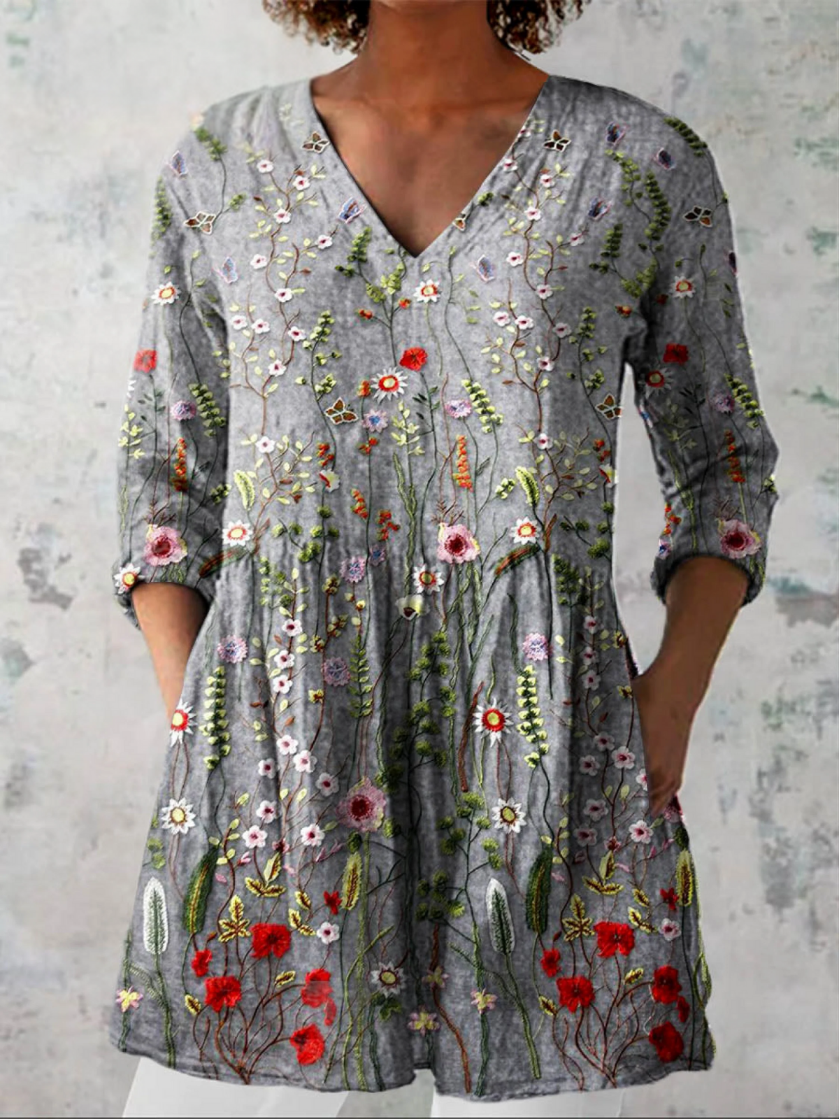 Blusa Amplia con Diseño Llamativo