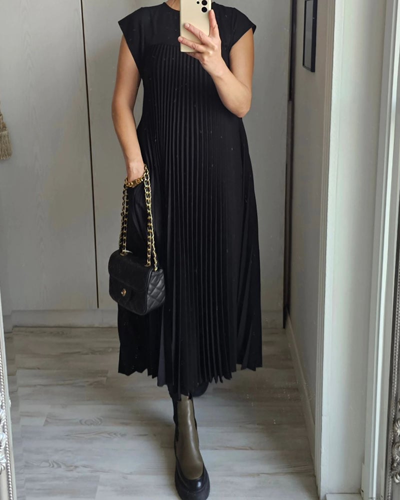 Vestido Fluido con Pliegues