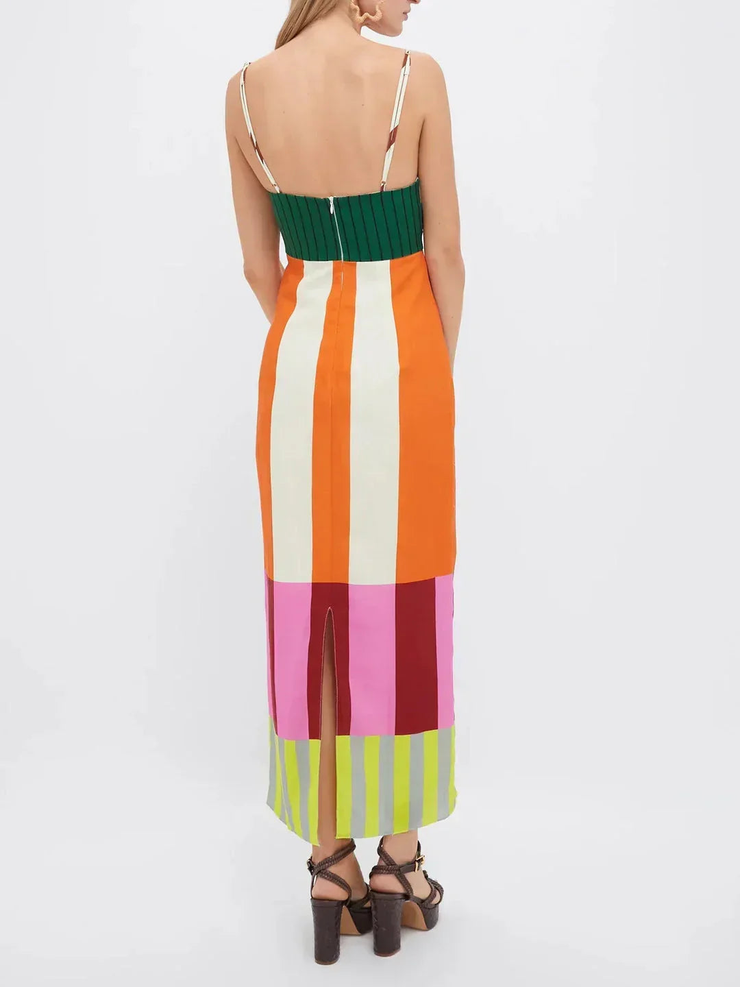 Vestido Ajustado con Estampado Geométrico de Color
