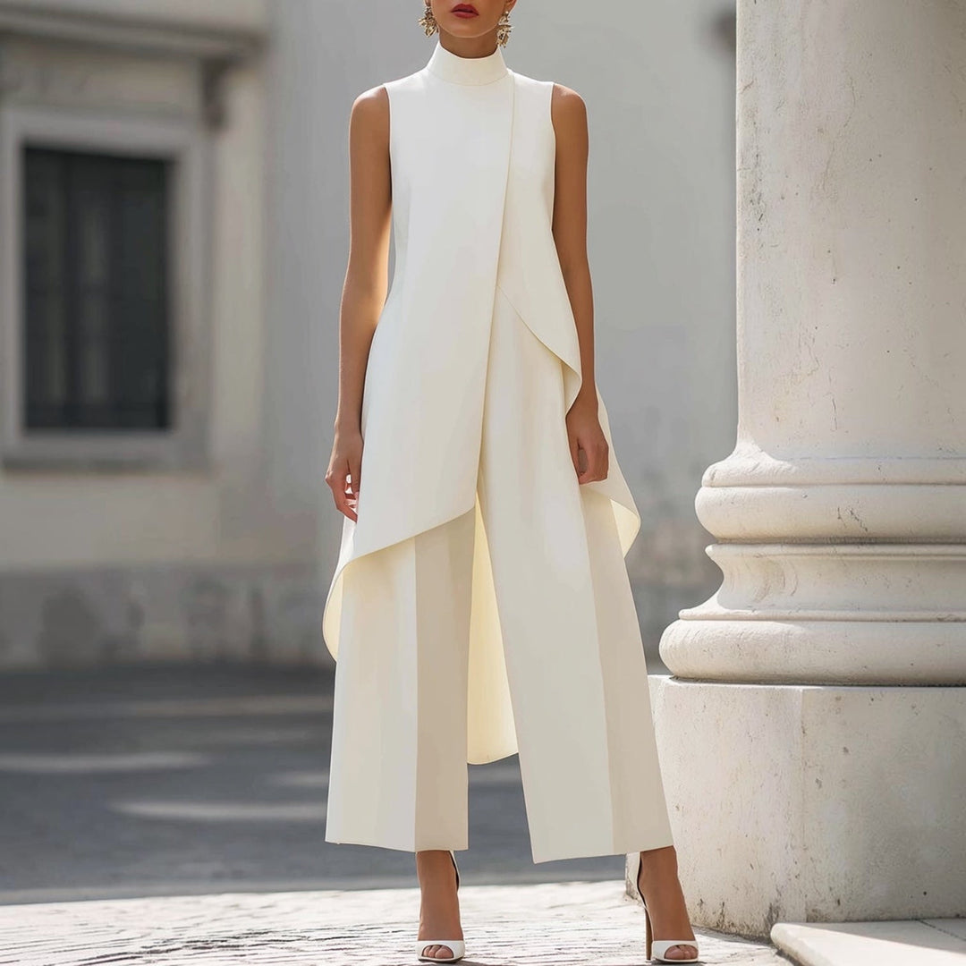Mono Elegante de Cuello Alto y Top Drapeado