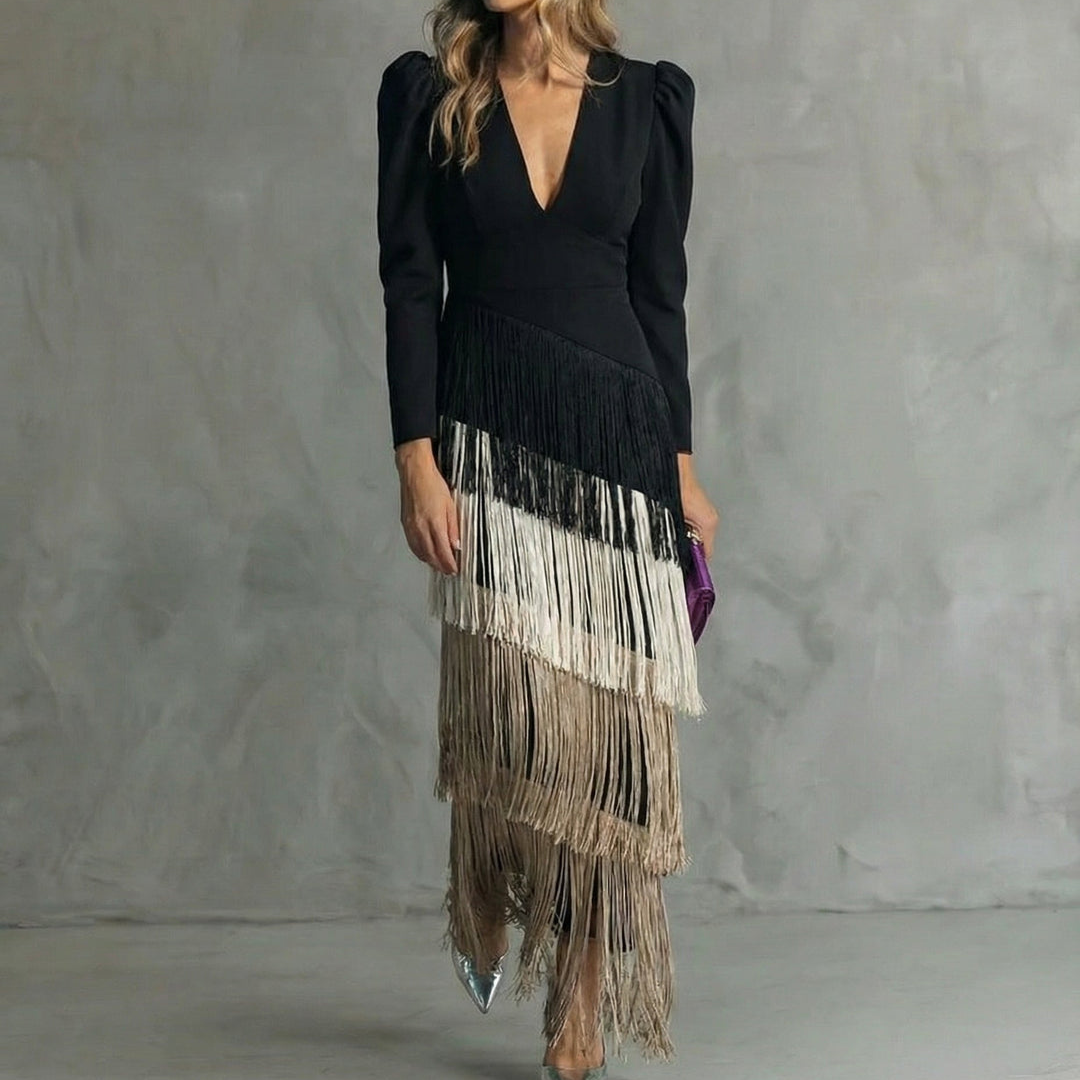 Vestido Ajustado con Flecos