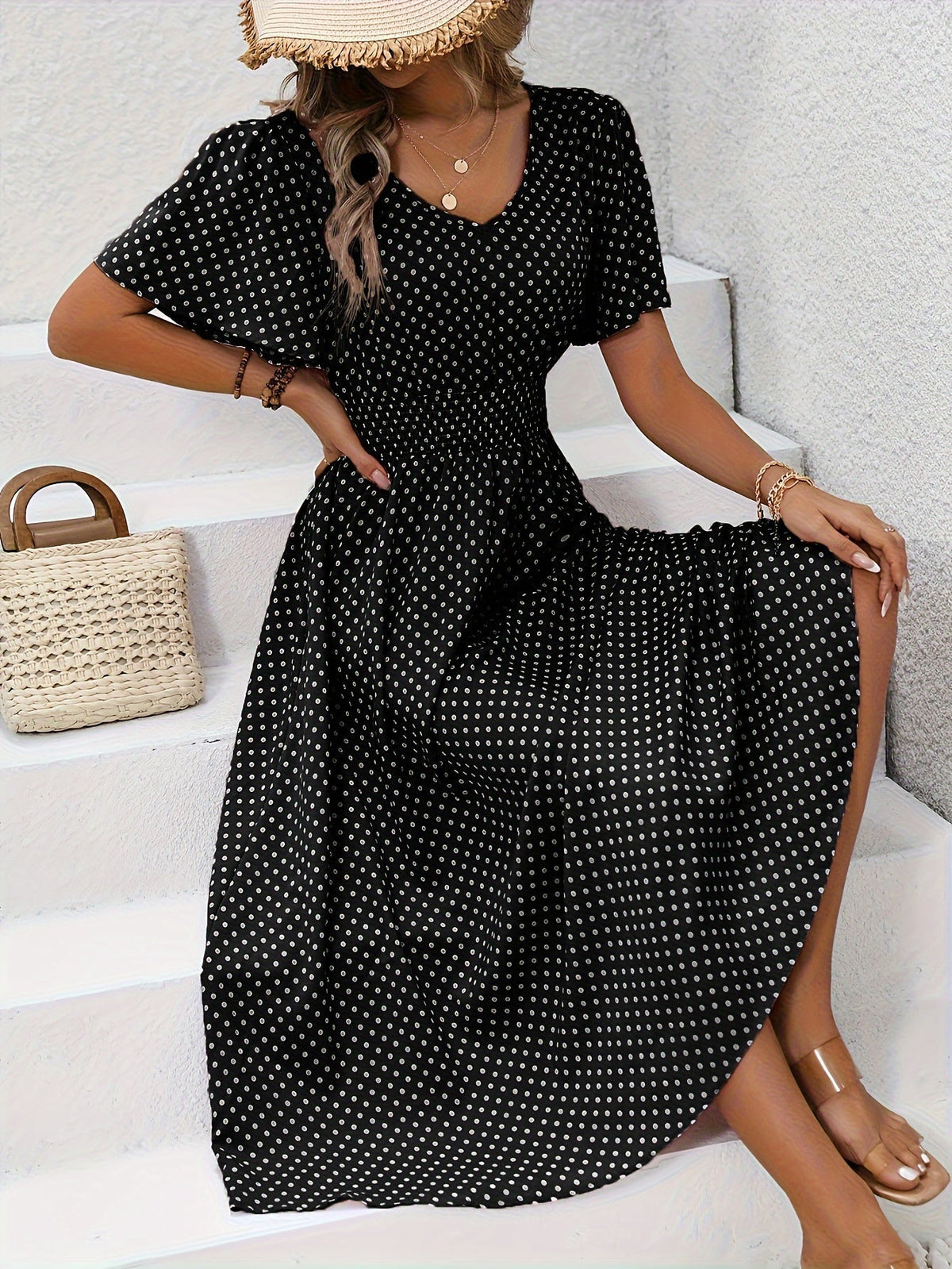 Vestido Chic de Lunares
