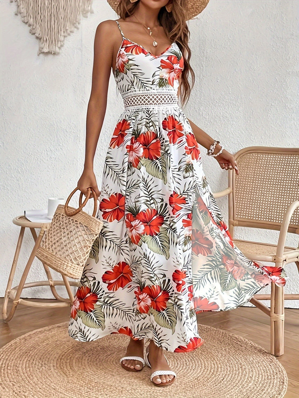 Vestido Bohemio Floral con Abertura y Tirantes Finos