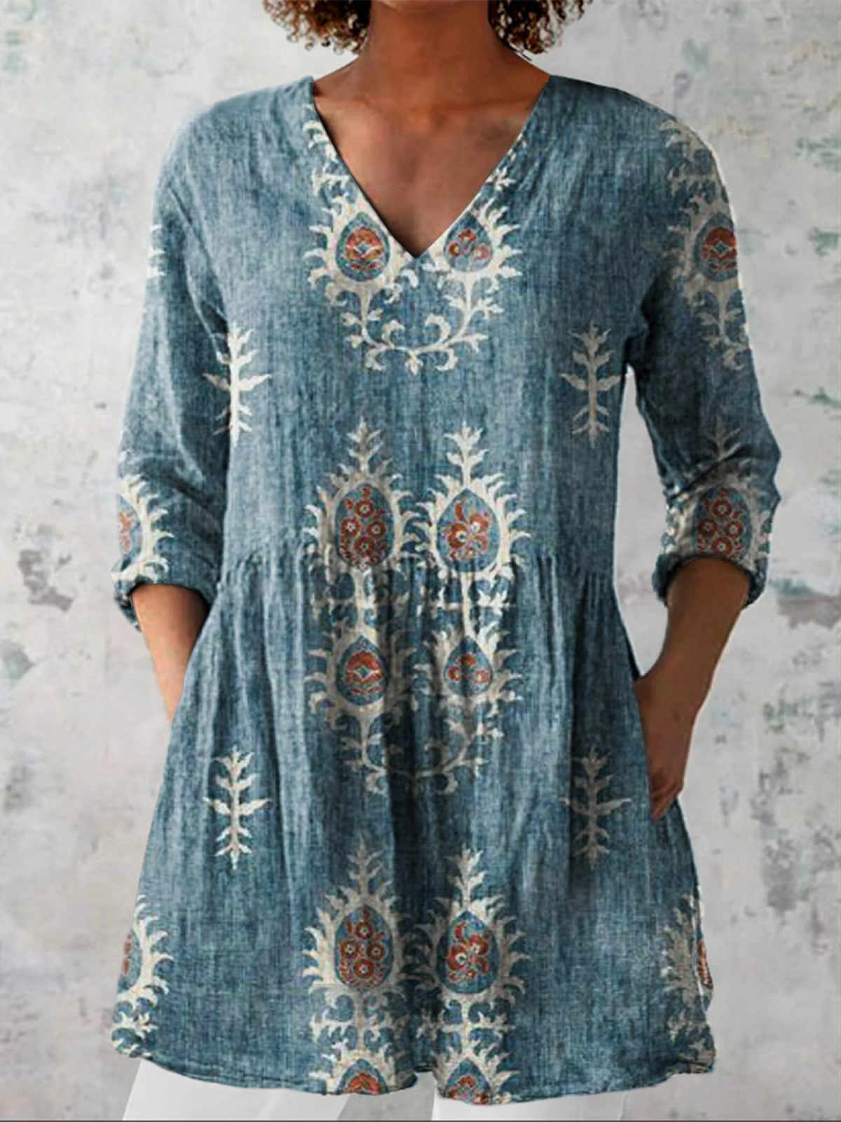 Blusa Amplia con Diseño Vibrante