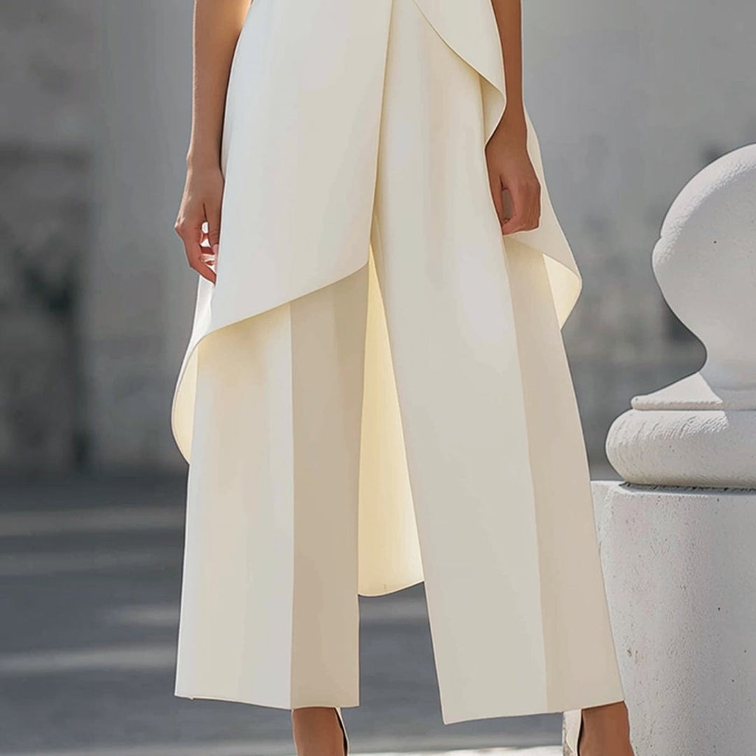 Mono Elegante de Cuello Alto y Top Drapeado