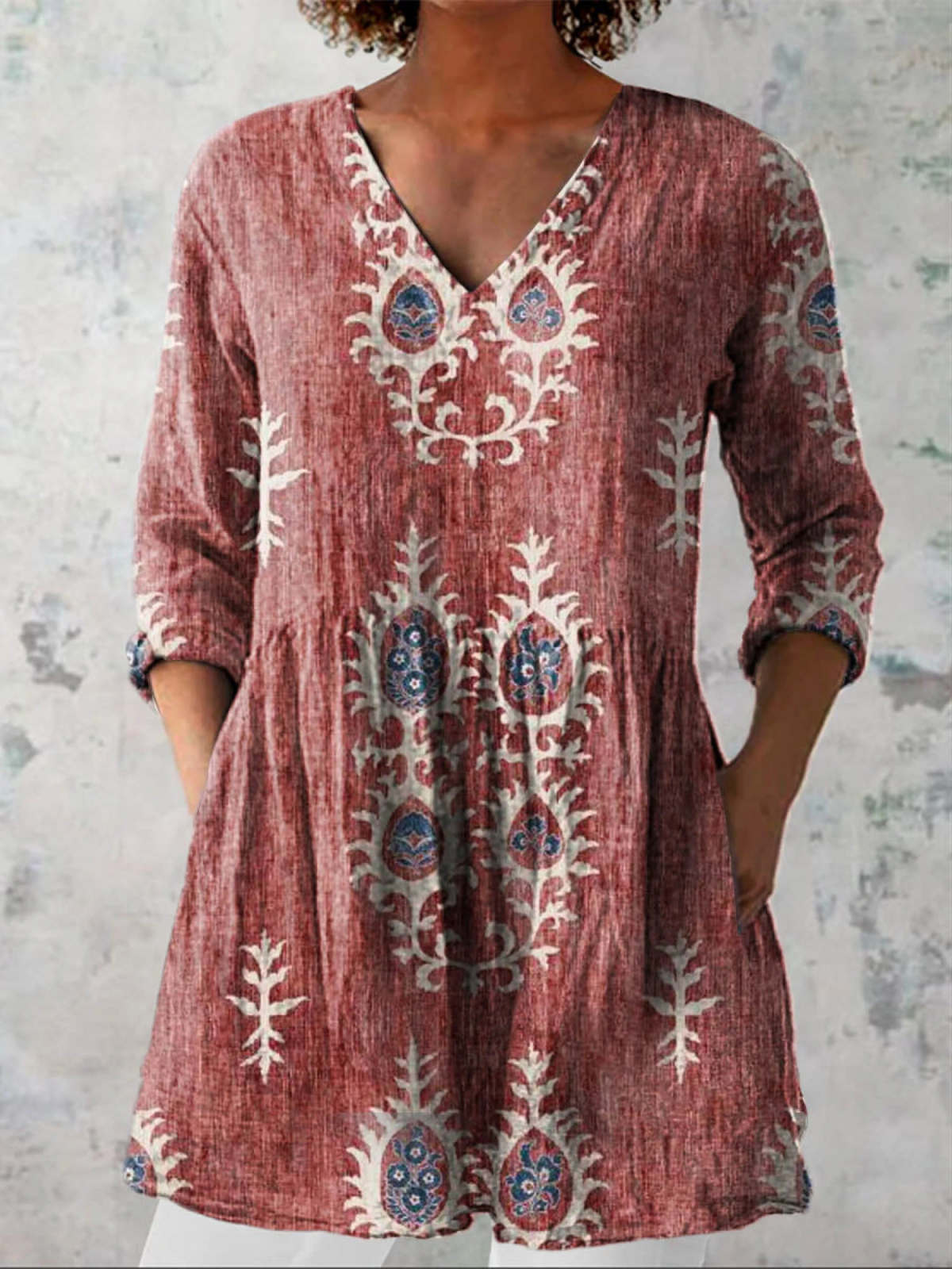 Blusa Amplia con Diseño Vibrante
