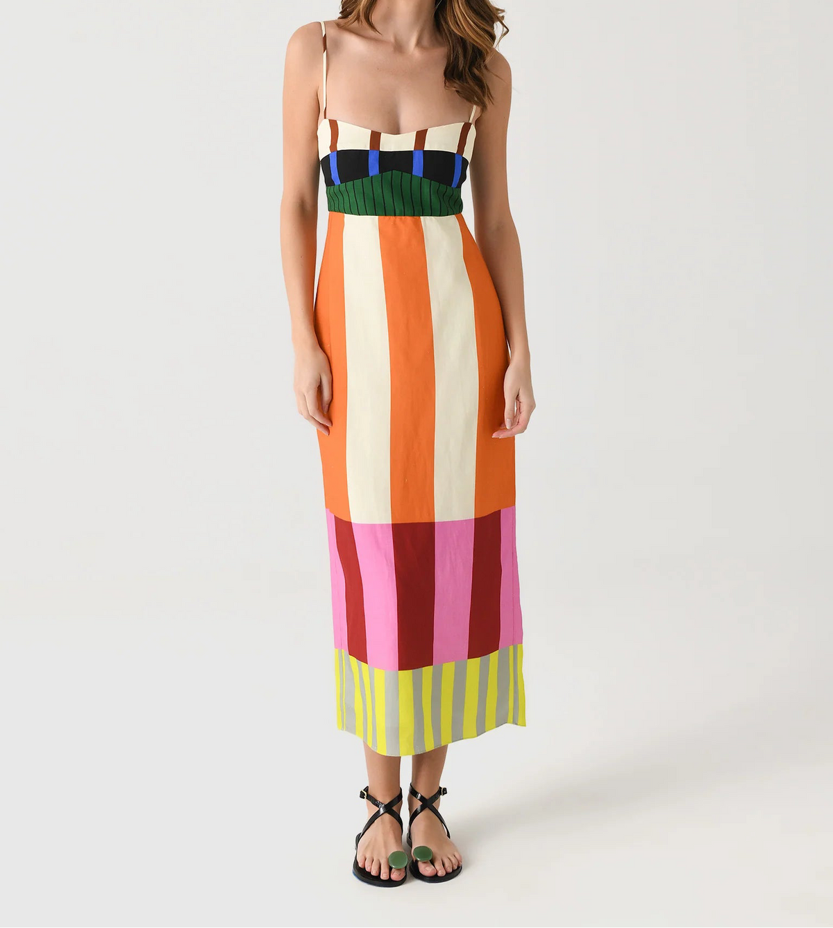 Vestido Ajustado con Estampado Geométrico de Color