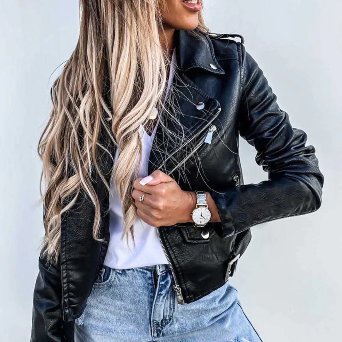 Cazadora Biker de Polipiel con Cinturón