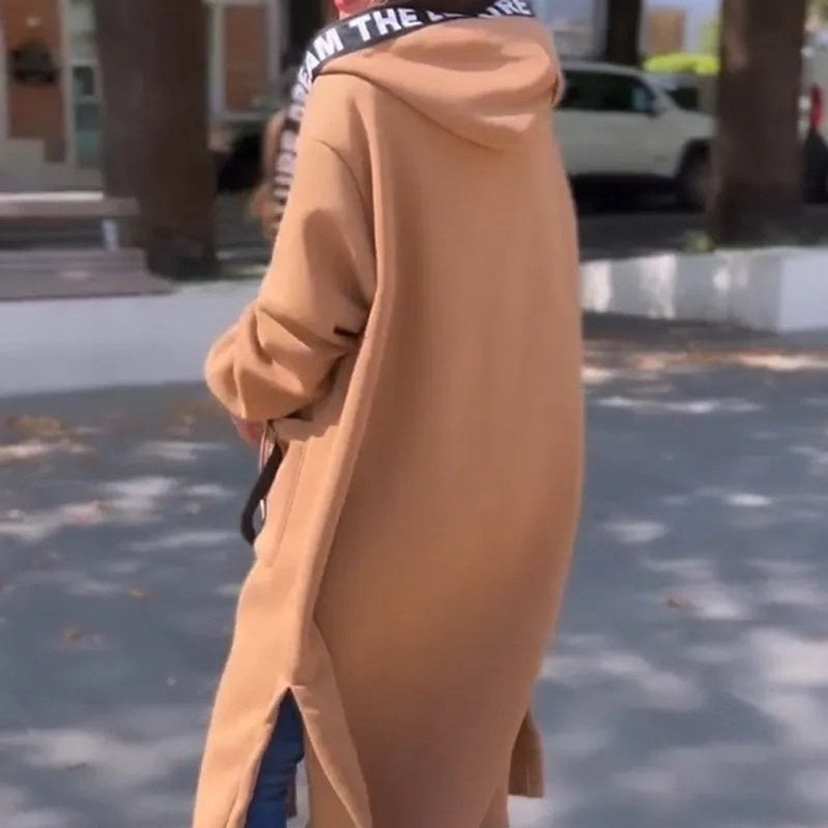 Parka Larga Oversize con Capucha, Detalle de Letras