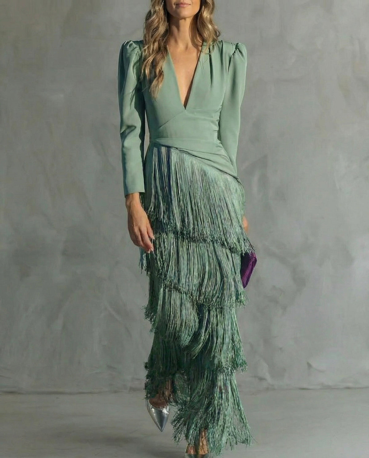 Vestido Ajustado con Flecos