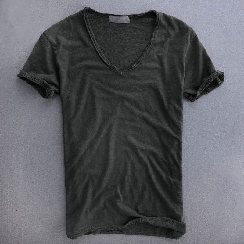 Camiseta Cuello V Slim Fit Manga Corta