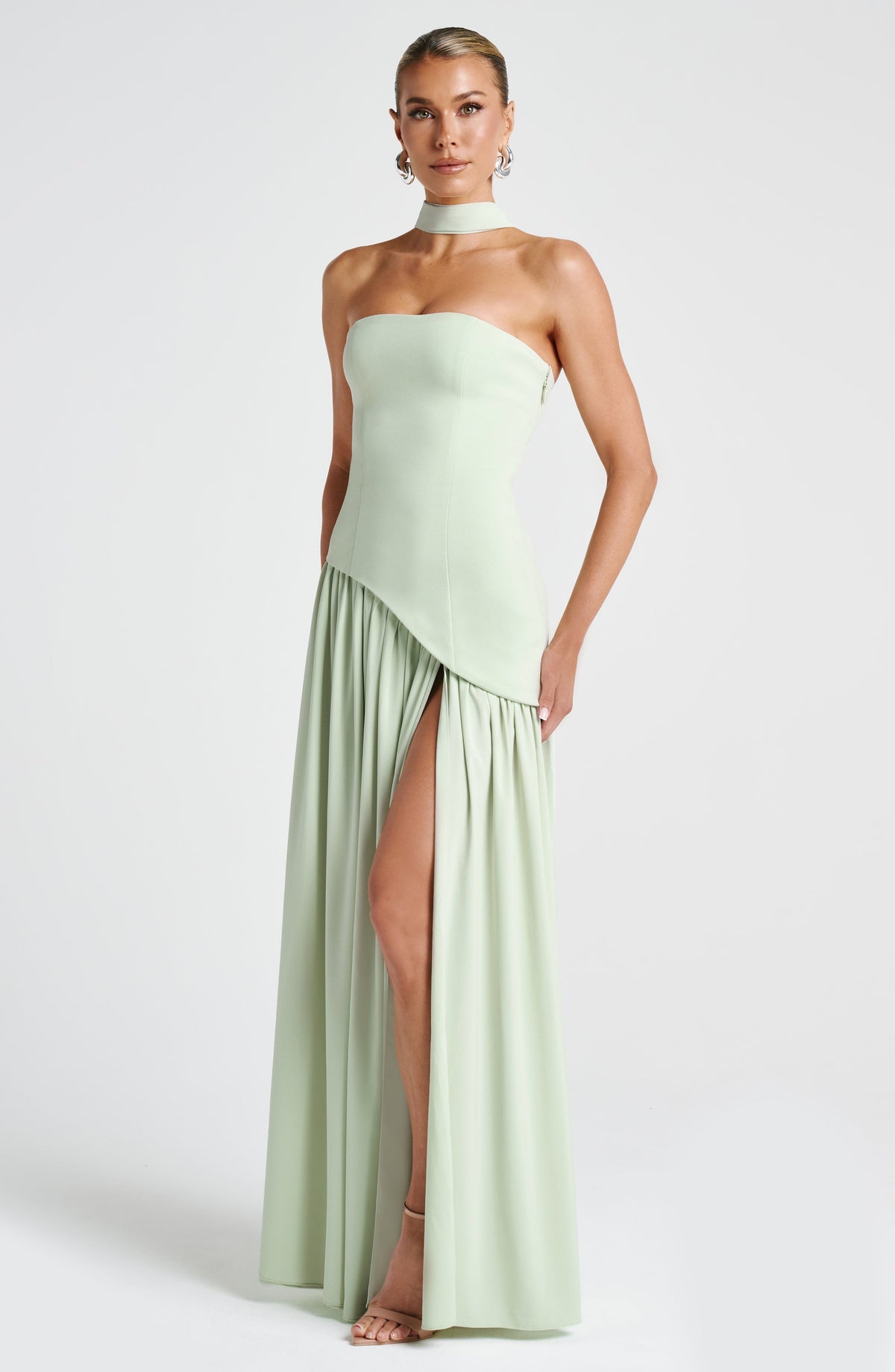 Vestido Maxi Bustier con Falda Fluida