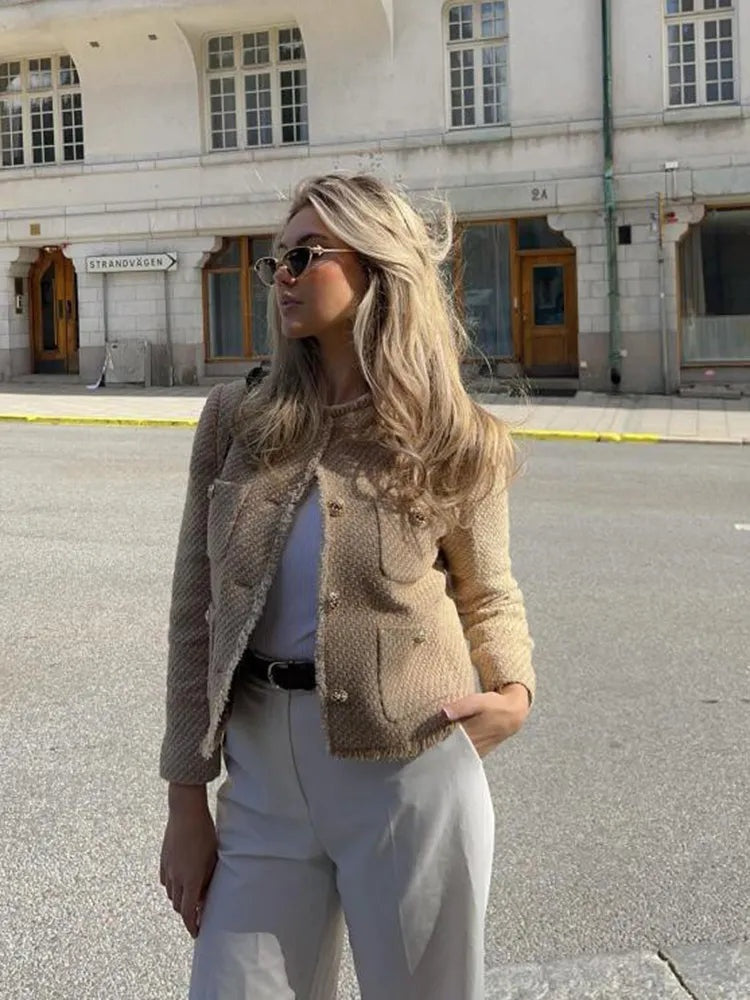 Chaqueta de Tweed Corta con Botones