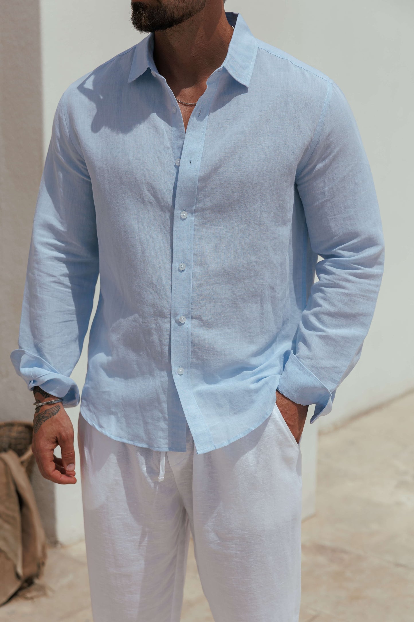Camisa de Lino Manga Larga Cuello Clásico